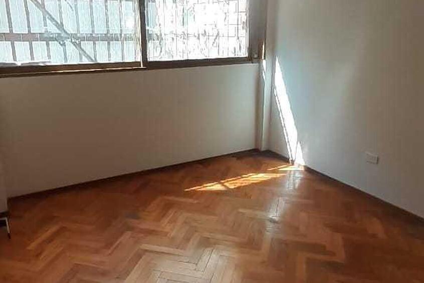Imagen de Urquiza 1278 2 Dormitorios - Cochera y Patio