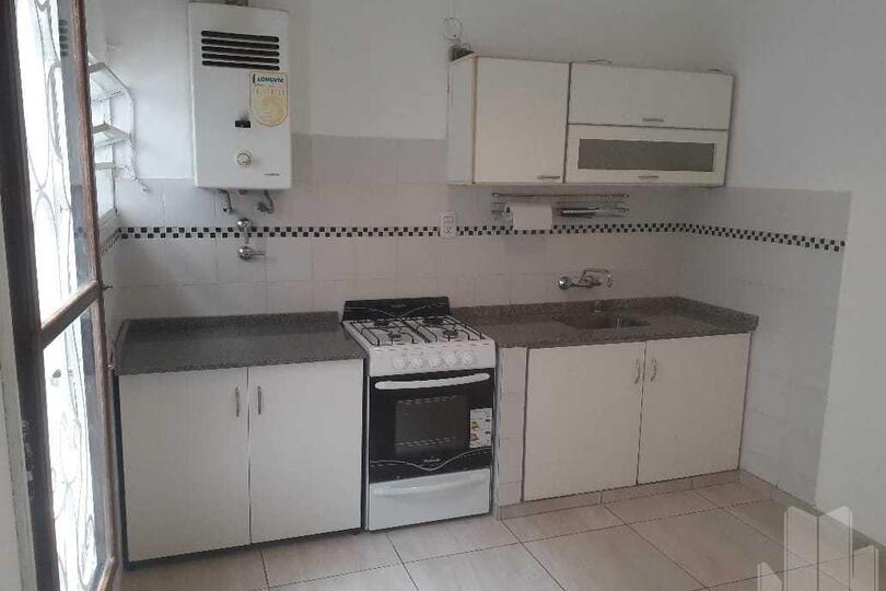 San Juan 3075 - Pasillo - 1 Dormitorio Con patio