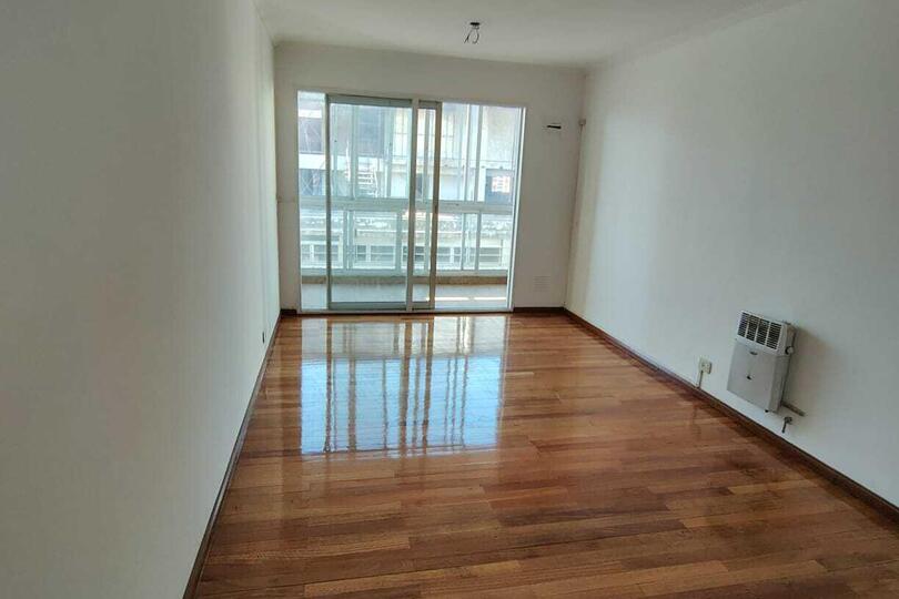 Córdoba 2500 10° 1 Dormitorio Con Cochera