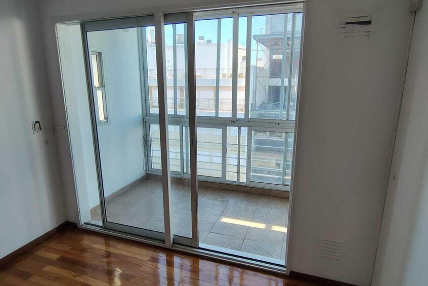 Imagen de Córdoba 2500 10° 1 Dormitorio Con Cochera Imagen de Córdoba 2500 10° 1 Dormitorio Con Cochera