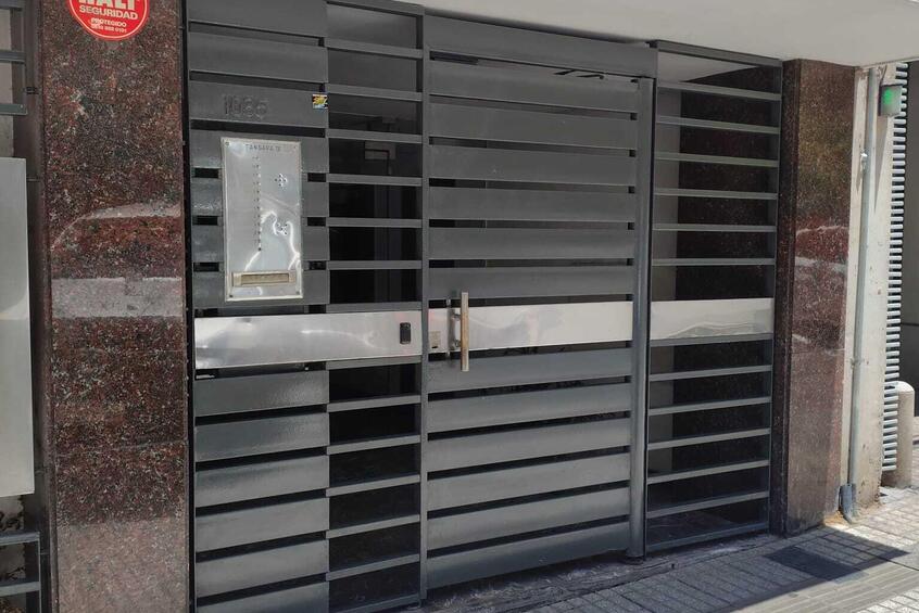 Imagen de Piso Exclusivo Zona Río - 3 Dorm. y Cochera Imagen de Piso Exclusivo Zona Río - 3 Dorm. y Cochera