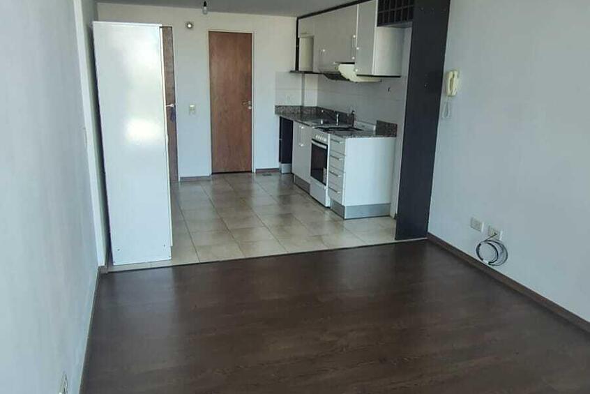 Imagen de Buenos Aires 2235 Monoambiente Al frente Con Balc&oacute;n