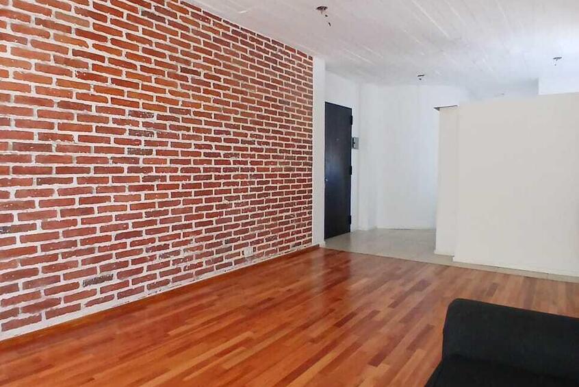 Imagen de Pasco 301 Semipiso 2 Dormitorios Al frente Con Balc&oacute;n