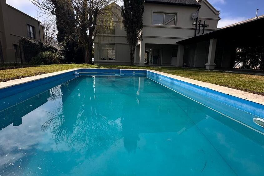 Imagen de Casa en el barrio Kentucky Club de Campo Imagen de Casa en el barrio Kentucky Club de Campo