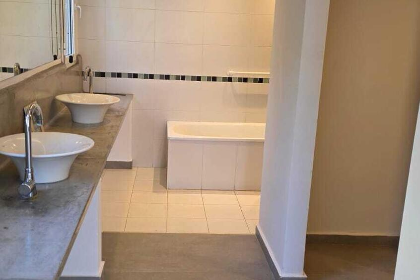 Imagen de Casa en el barrio Kentucky Club de Campo Imagen de Casa en el barrio Kentucky Club de Campo